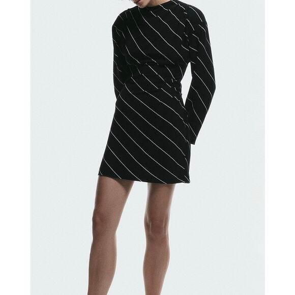 H&M Striped Draped Dress - Picture 9 of 9